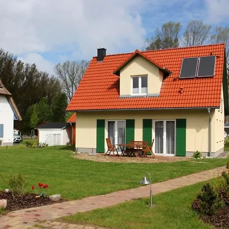 Holiday home In With Swimming Pool