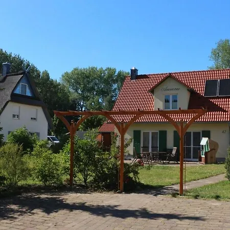 Holiday home In With Swimming Pool Glowe