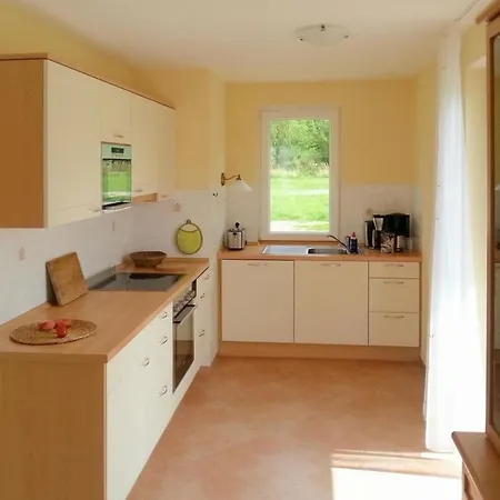 In With Swimming Pool Holiday home Glowe